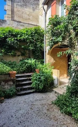 Avec Son Patio Dans Centre Historique De Lägenhet *